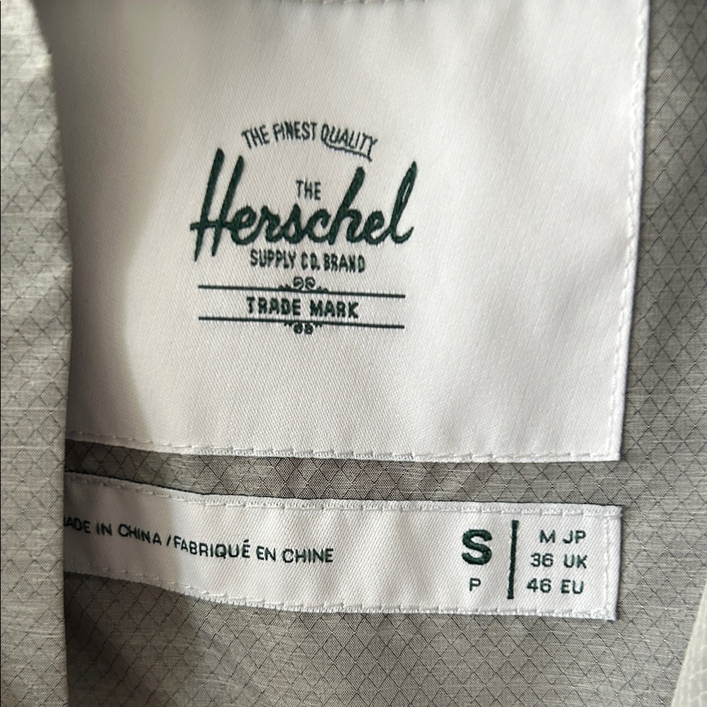 Herschel Supply Company Light Gray Shirt Jacket Windbreaker size S - Picture 2 of 5